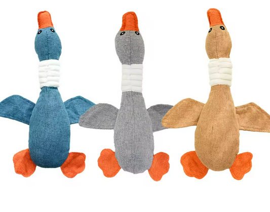 Plush Wild Goose Dog Toy – Soft Squeaky Chew Toy for Puppies, Small & Large Dogs – Interactive Plush Play & Training Pet Accessory